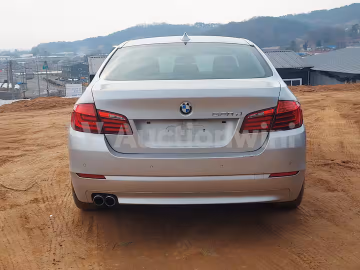 BMW 5 Series 2012 — 4