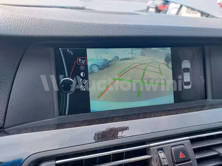 BMW 5 Series 2012 — 46