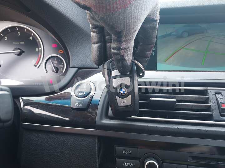 BMW 5 Series 2012 — 52