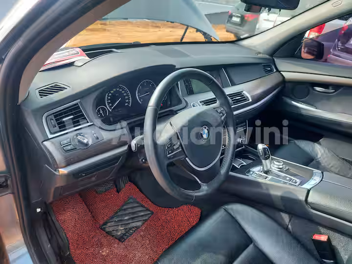 BMW Grand Turismo 2012 — 40