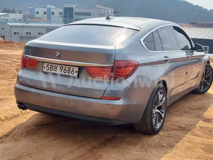 BMW Grand Turismo 2012 — 5