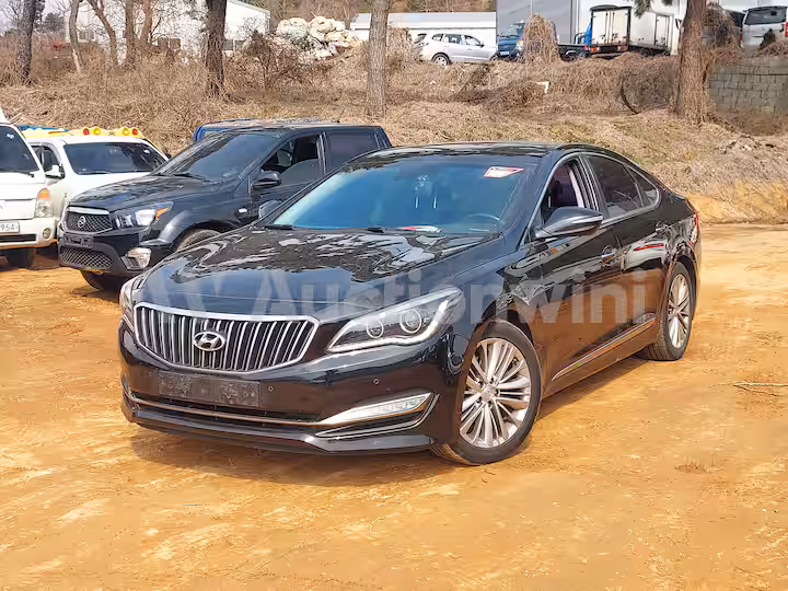 Hyundai Aslan 2015 — 2