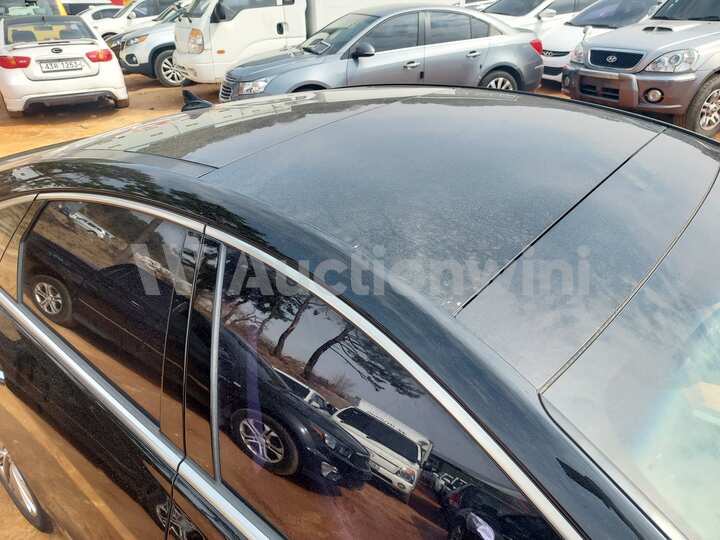 Hyundai Aslan 2015 — 22