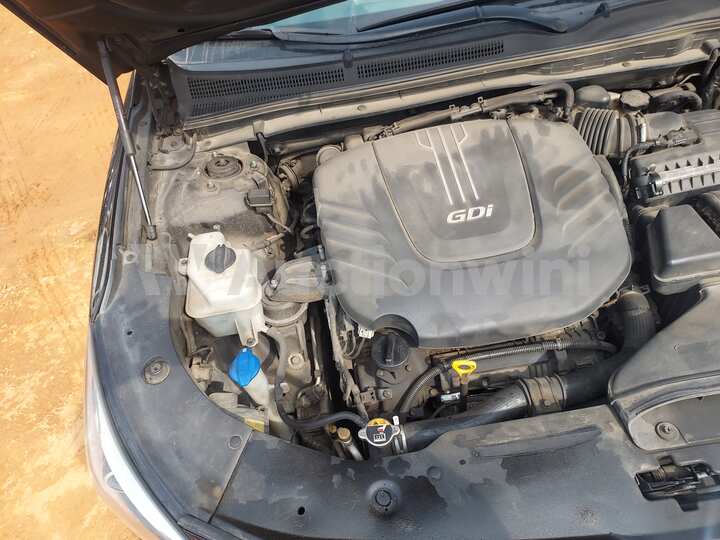 Hyundai Aslan 2015 — 26