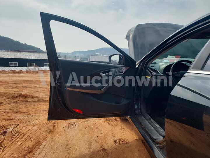 Hyundai Aslan 2015 — 37