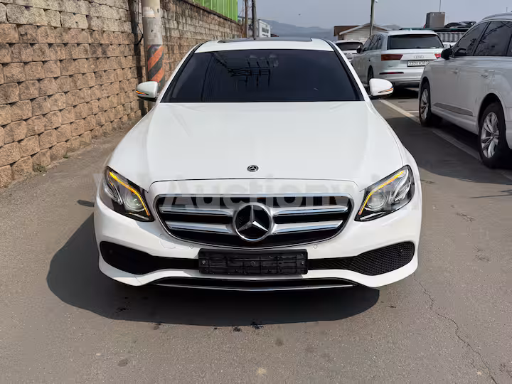 Mercedes Benz E Class 2018 — 2