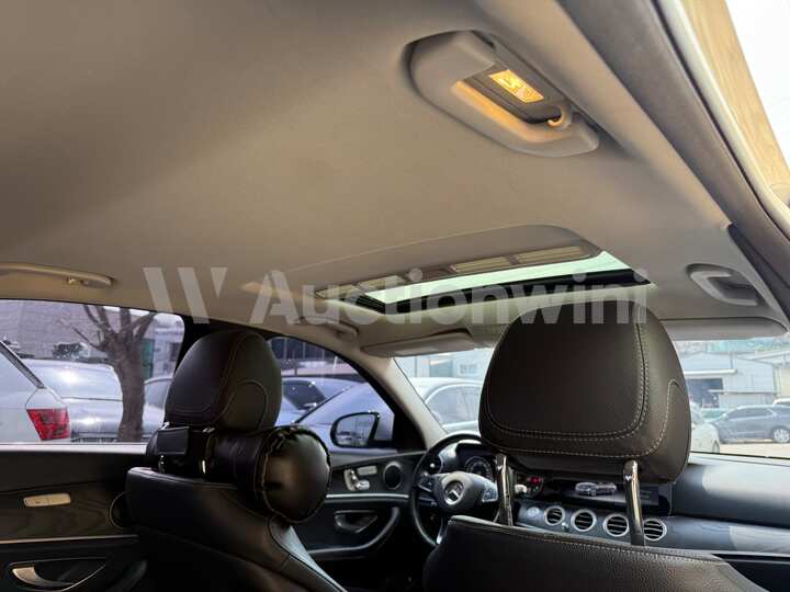 Mercedes Benz E Class 2018 — 43