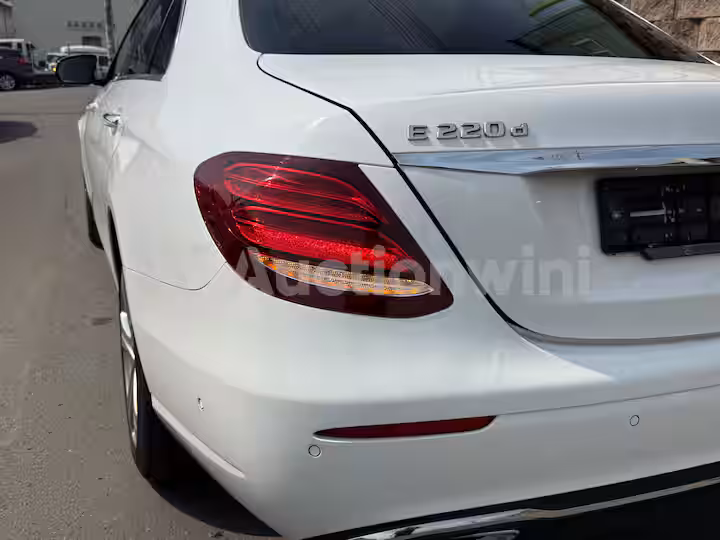 Mercedes Benz E Class 2018 — 7
