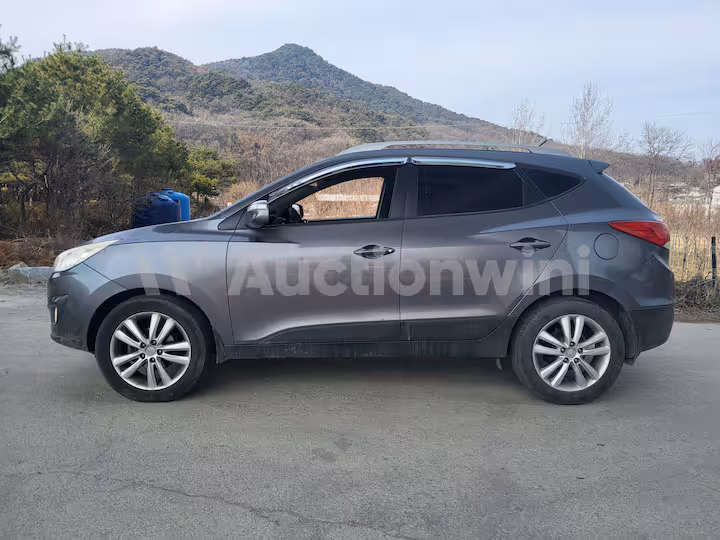 Hyundai Tucson 2010 — 2