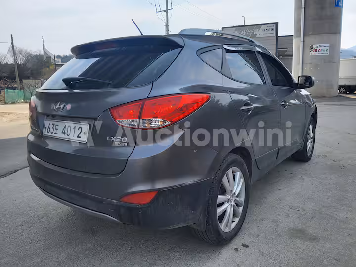 Hyundai Tucson 2010 — 5