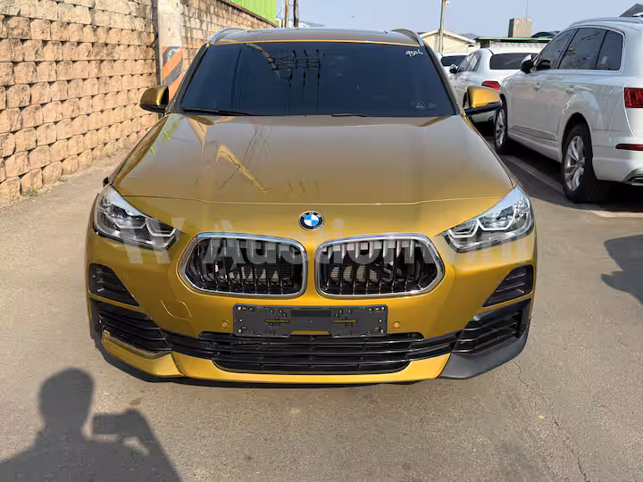 BMW X2 2021 — 2