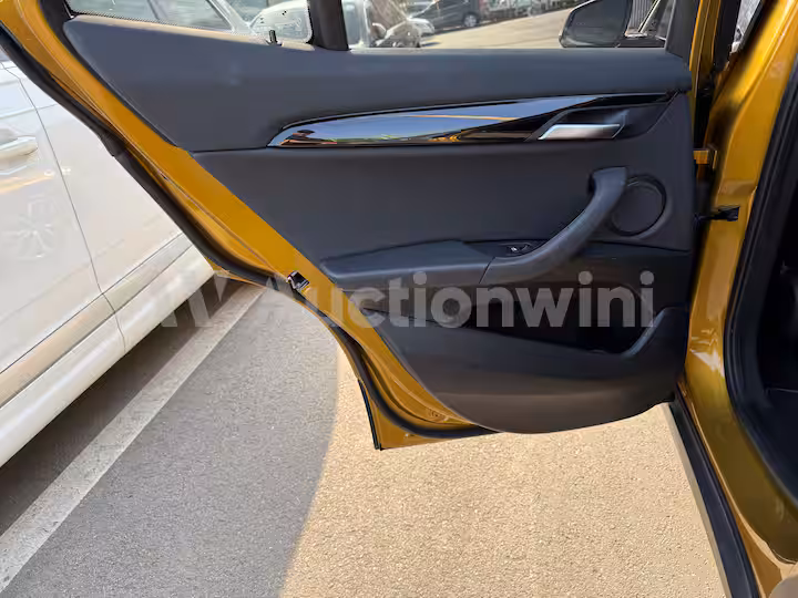 BMW X2 2021 — 38