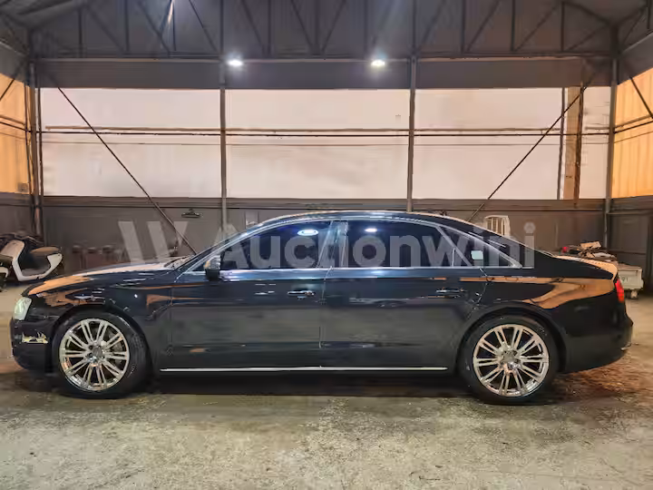 Audi A8 2014 — 2