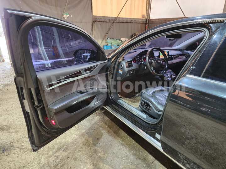 Audi A8 2014 — 16