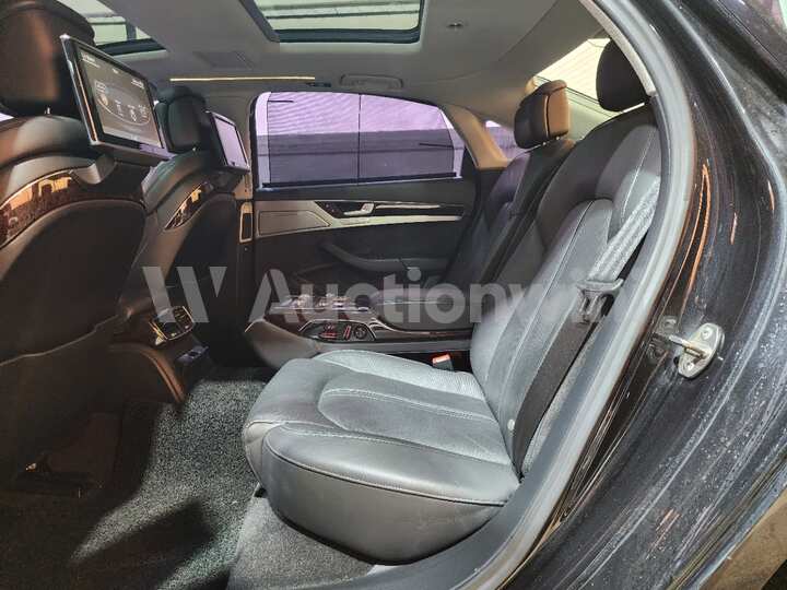 Audi A8 2014 — 20