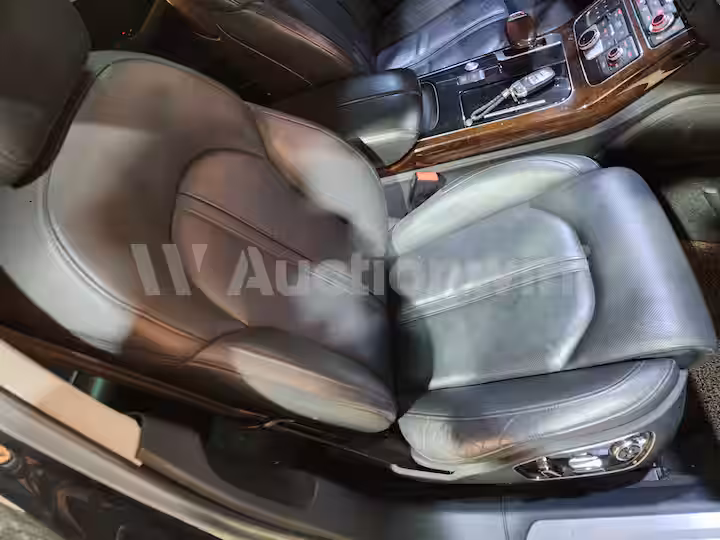 Audi A8 2014 — 34