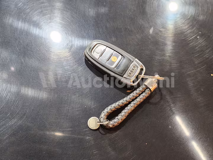 Audi A8 2014 — 43