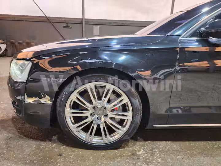 Audi A8 2014 — 66