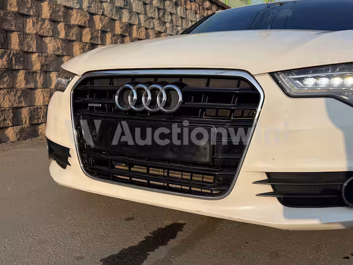 Audi A6 2014 — 13