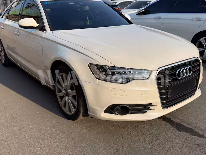 Audi A6 2014 — 19