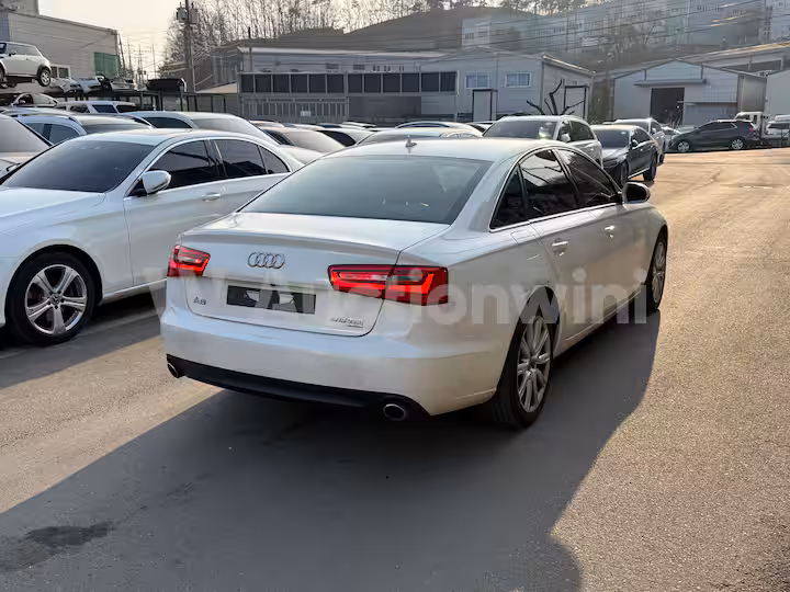 Audi A6 2014 — 4