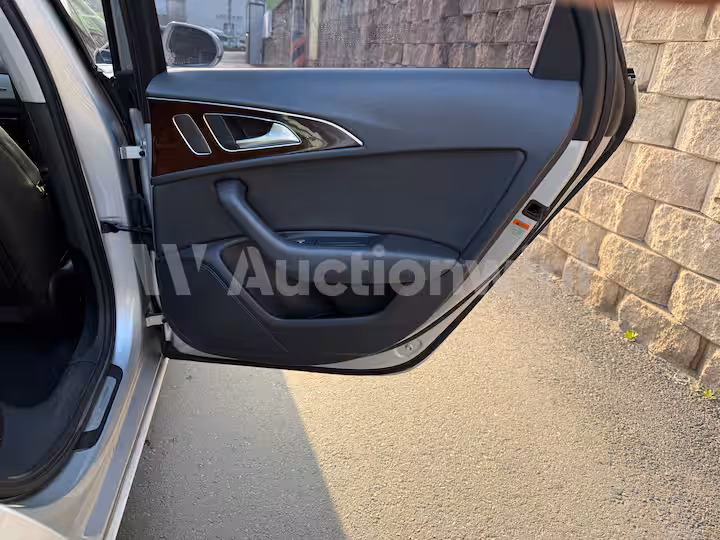 Audi A6 2014 — 41