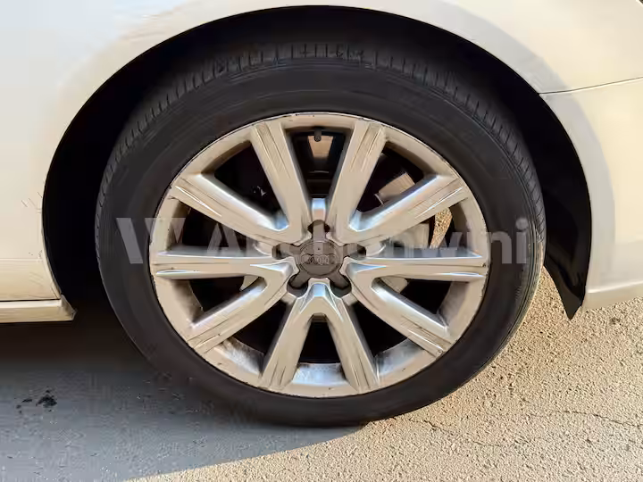 Audi A6 2014 — 52