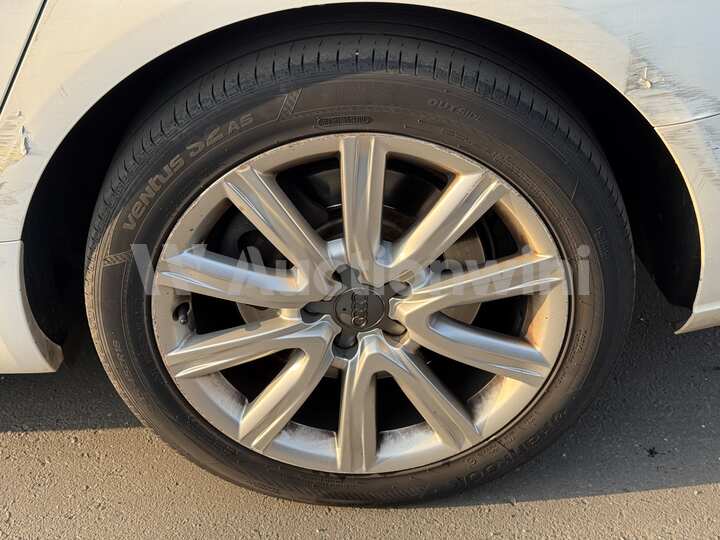Audi A6 2014 — 54