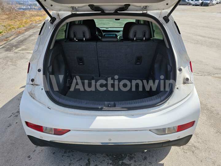 Chevrolet Bolt 2018 — 12