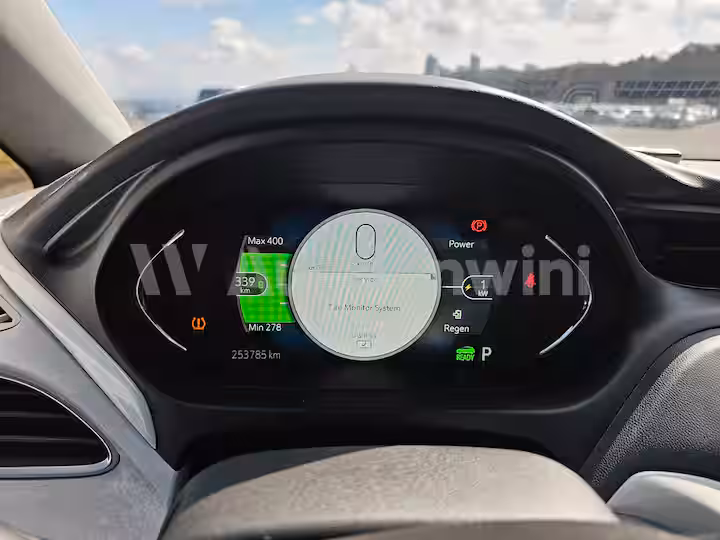 Chevrolet Bolt 2018 — 41