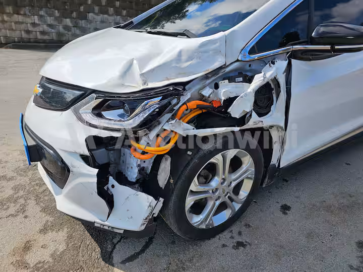 Chevrolet Bolt 2018 — 49