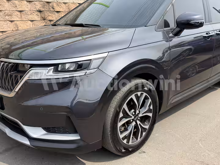 Kia Carnival 2021 — 16