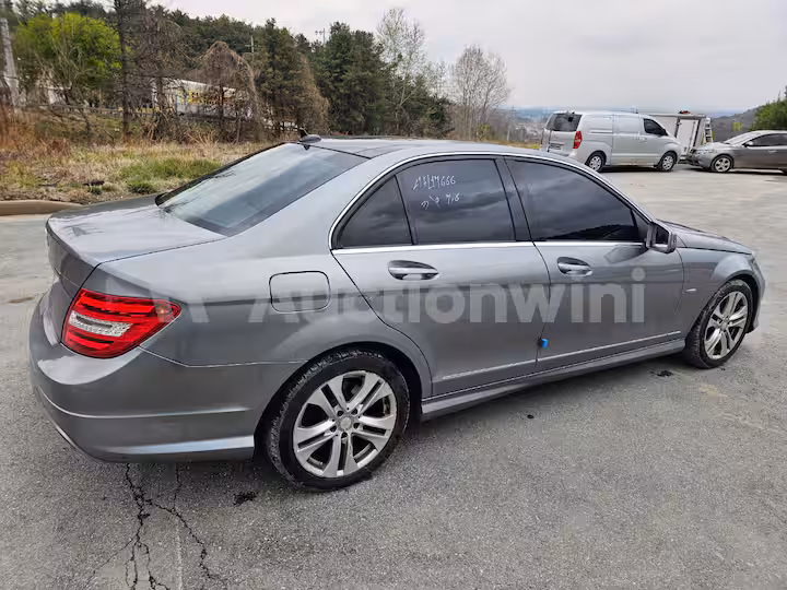 Mercedes Benz C Class 2012 — 4