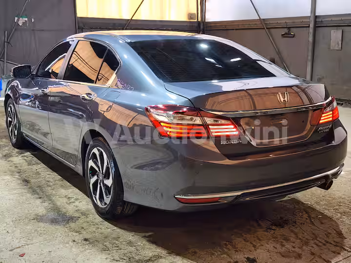 Honda All new accord 2017 — 3