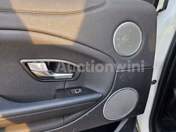 Land Rover Range Rover Evoque 2018 — 32