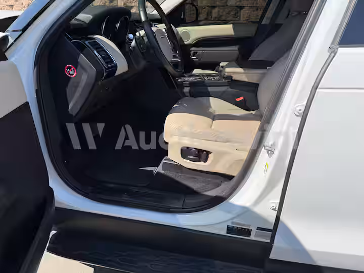 Land Rover Discovery 2018 — 31