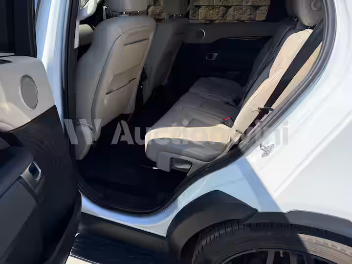 Land Rover Discovery 2018 — 43