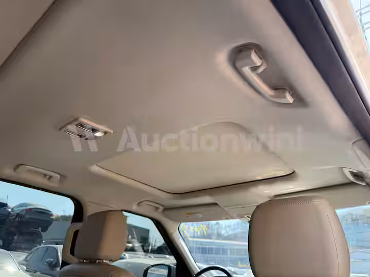 Land Rover Discovery 2018 — 49