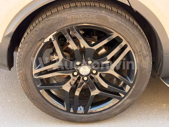Land Rover Discovery 2018 — 57