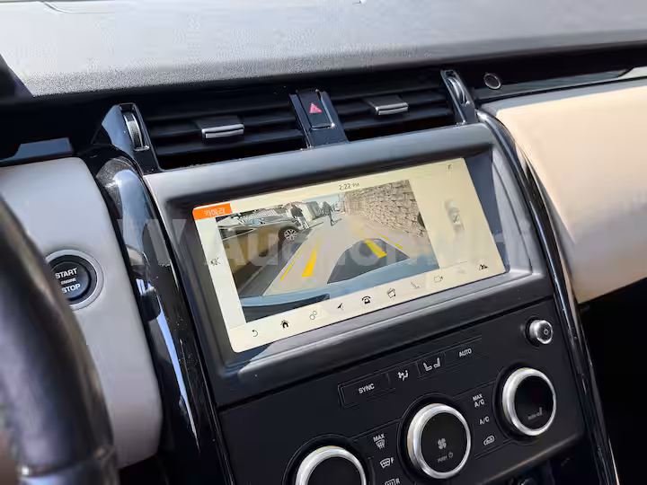 Land Rover Discovery 2018 — 63