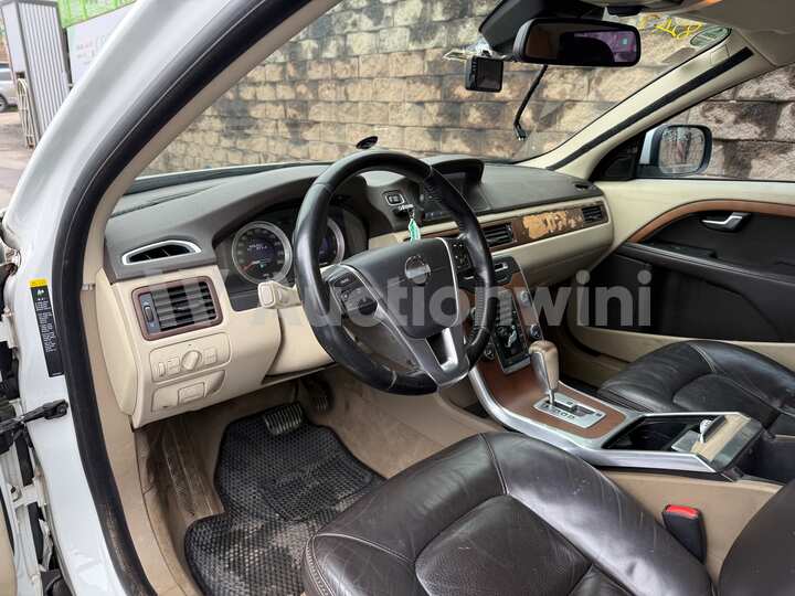 Volvo XC70 2012 — 35