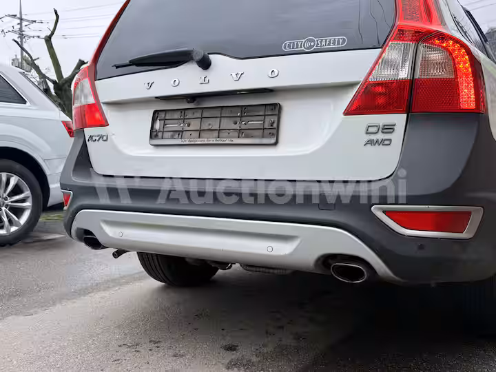 Volvo XC70 2012 — 8
