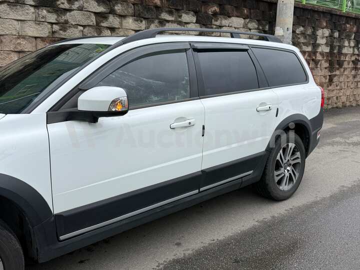 Volvo XC70 2012 — 10