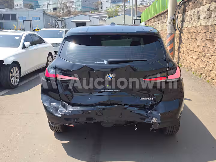 BMW 2 Series (F45) 2025 — 5