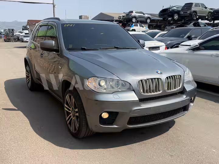 2012 BMW X5 (E70) — 3