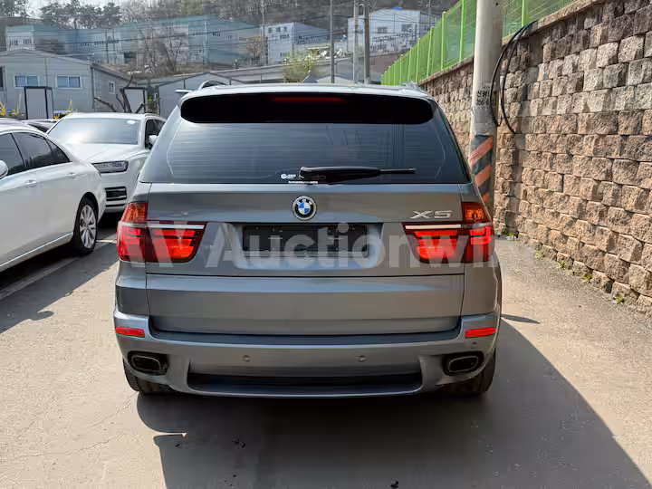 2012 BMW X5 (E70) — 5