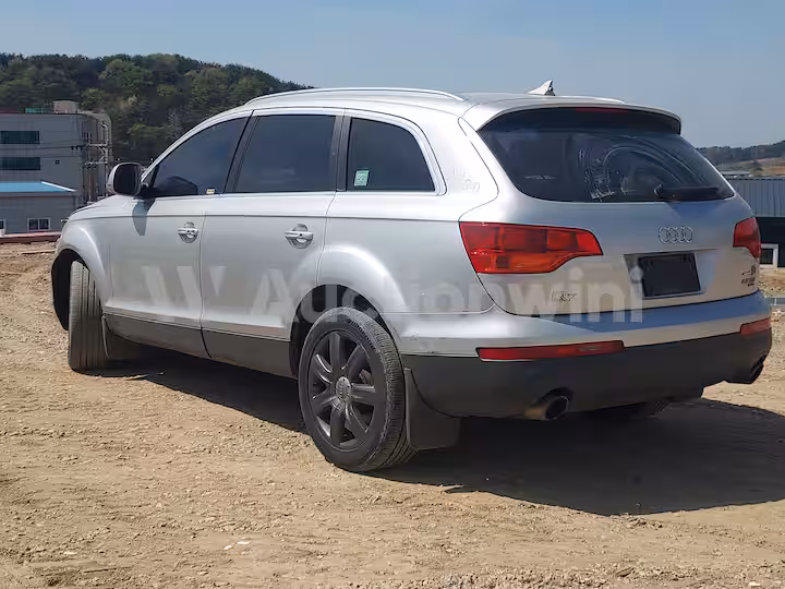 Audi Q7 2007 — 3