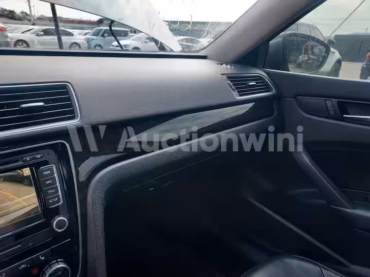 Volkswagen Passat 2014 — 53