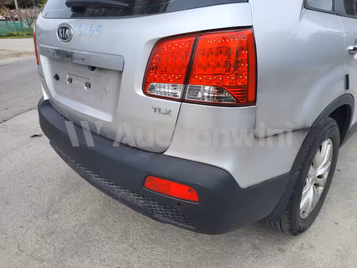 Kia Sorento 2010 — 16