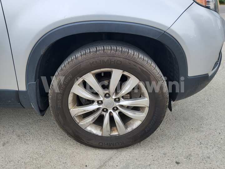 Kia Sorento 2010 — 19